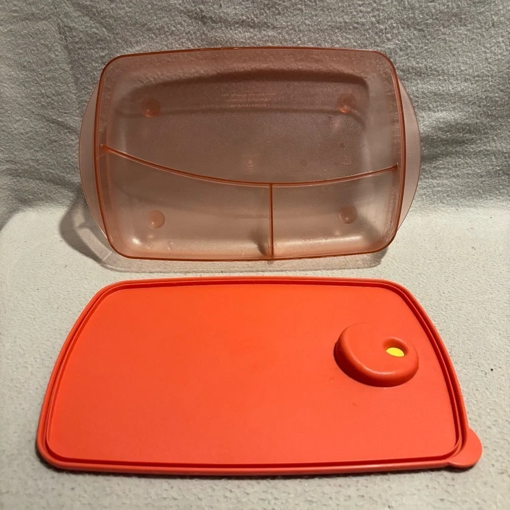 tupperware vent n serve divided dish rectangle food prep orange made in USA